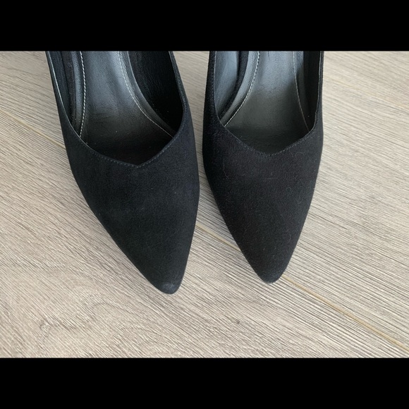 Kendall+Kylie Black Suede KKAbi shoes heels - Picture 9 of 9